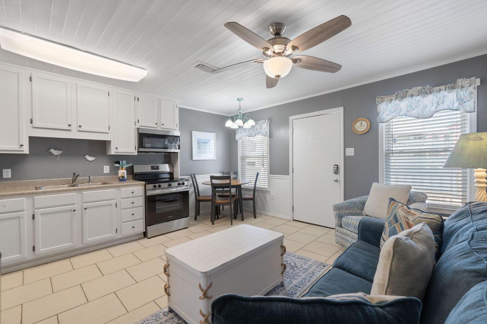 גולף שורז Sea & Sun 204 By Vacation Homes Collection מראה חיצוני תמונה